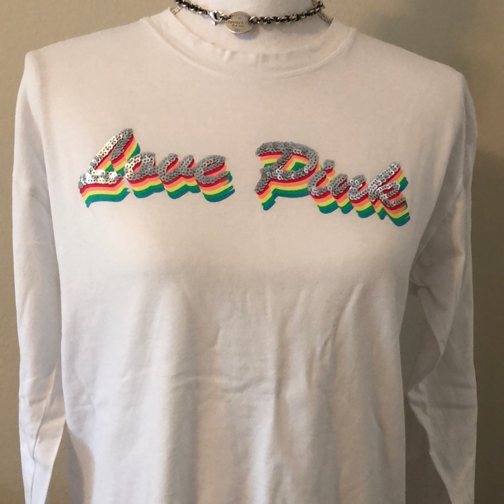 VS PINK Long Sleeve T Shirt